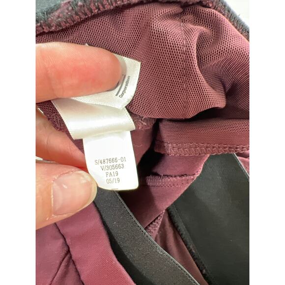 Athleta Venice Pintuck Pants Burgundy Red Pull-On Tapered Leg Small 4/6 - Picture 10 of 12